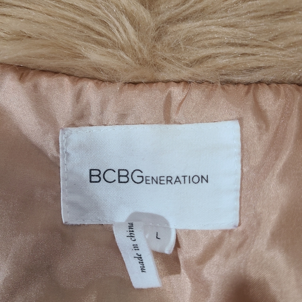 BCBGeneration Faux Fur‎ Women's Vest Size Large - Picture 10 of 14